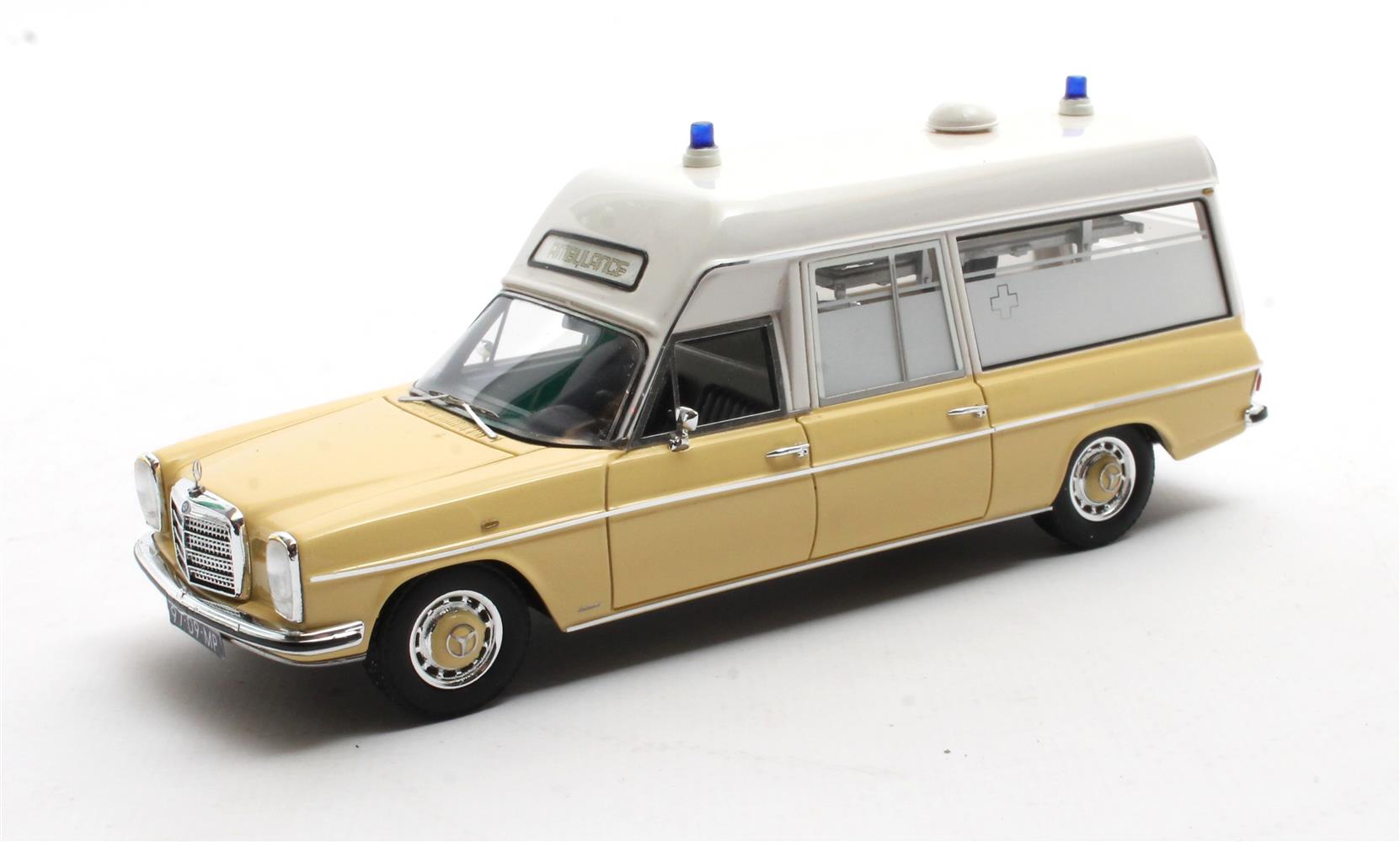 Mercedes-Benz V114 Visser Ambulance Westerbaan Dedemsvaart 1968-1973 - 1:43  Mercedes-Benz V114 Visser Ambulance Westerbaan Dedemsvaart 1968-1973 - 1:43